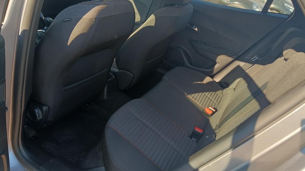 Peugeot 2008 1.2 PureTech 100CV 5p
